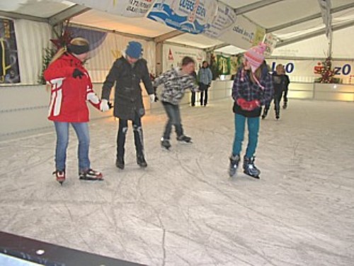 ../Images/097 - Weihnachtsfeier Jugend 2010 E.jpg